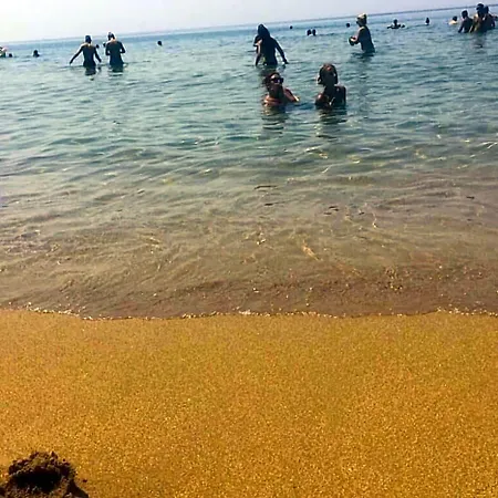 Armeno מלון